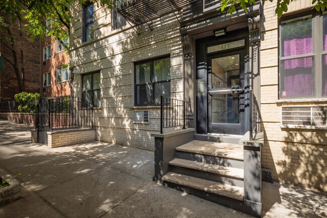Entrance - 417 East 65th Street