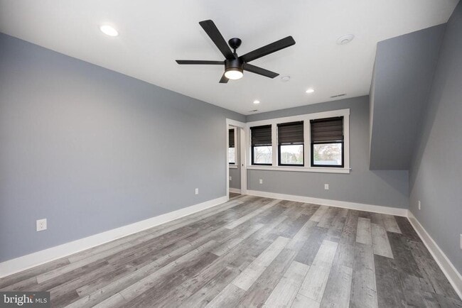 Building Photo - 313 Chestnut St