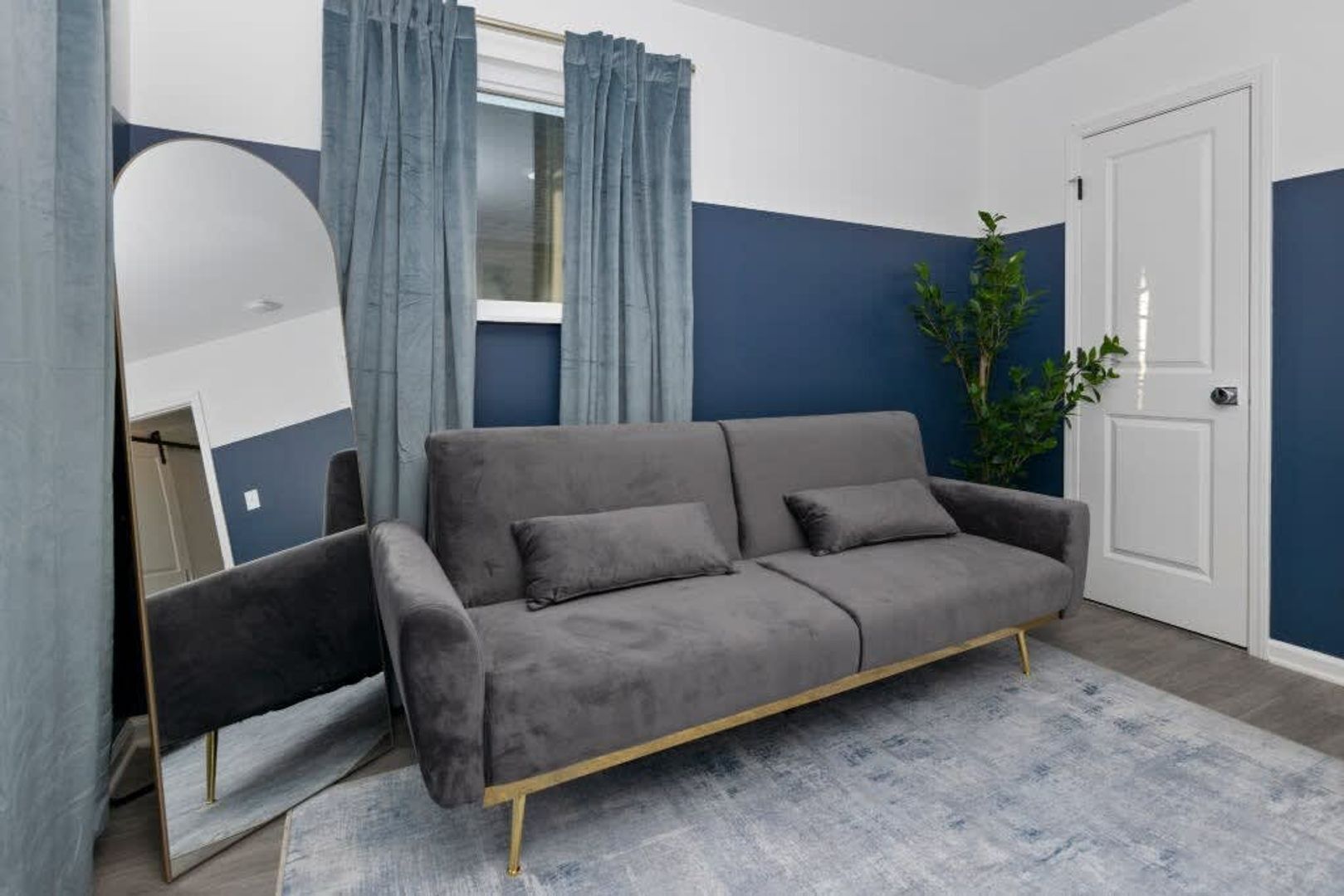 Building Photo - 3 Bedroom 2.5 Bath Home