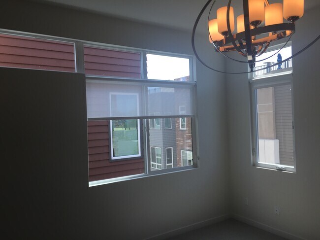 Building Photo - 826 Brickyard Ln