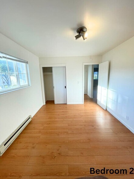 Building Photo - 2186 Pasetta Dr