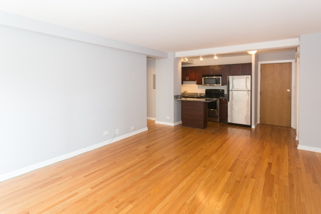 Building Photo - 4180 N Marine Dr