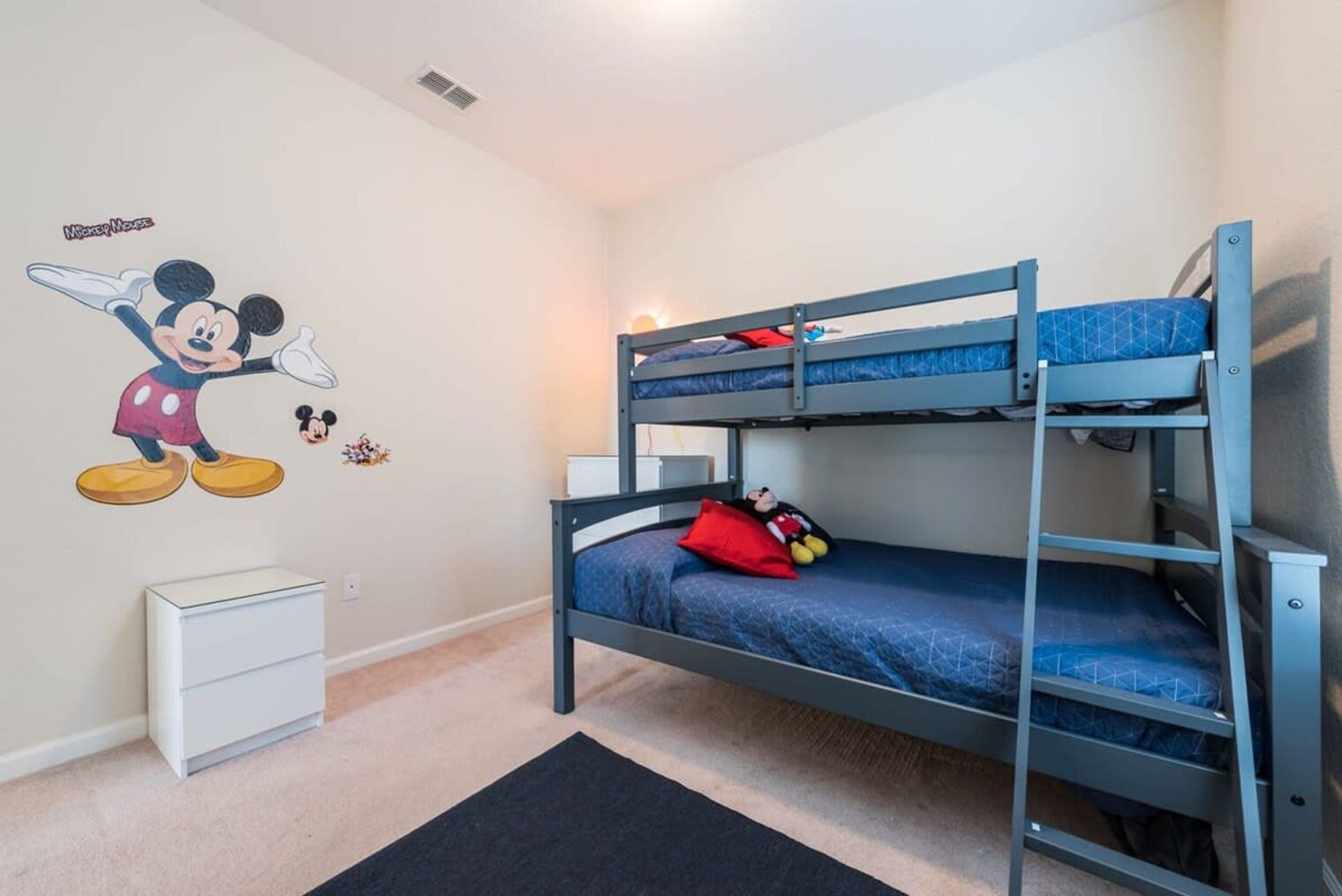 Building Photo - 4102 Breakview Dr