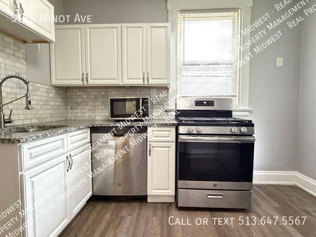 Building Photo - 3115 Minot Ave