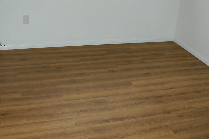 Bedroom 2 - 7123 Lime Ave