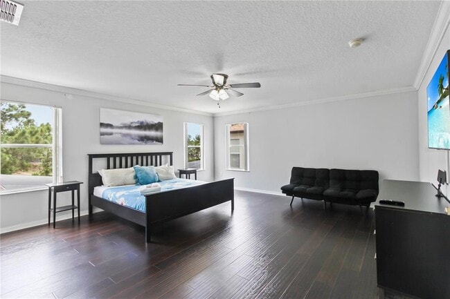 Building Photo - 131 Willow View Dr