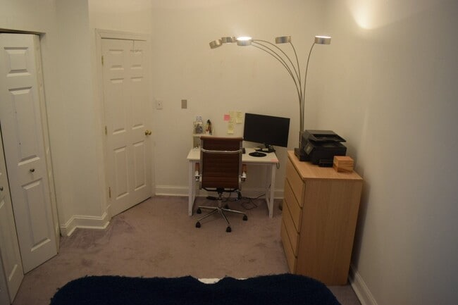 Building Photo - Spacious 2br/2ba + garage parking (U Stree...