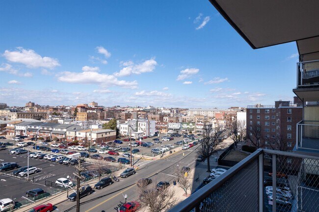 Building Photo - 5701 JFK Blvd E