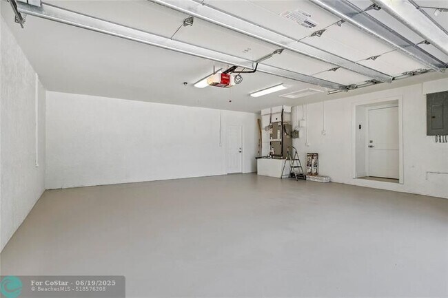 Building Photo - 6148 NW 74th Terrace