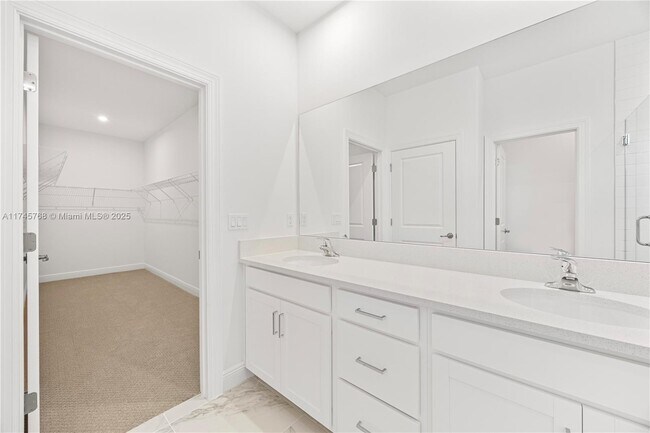 Building Photo - 3542 NW Solange Ct