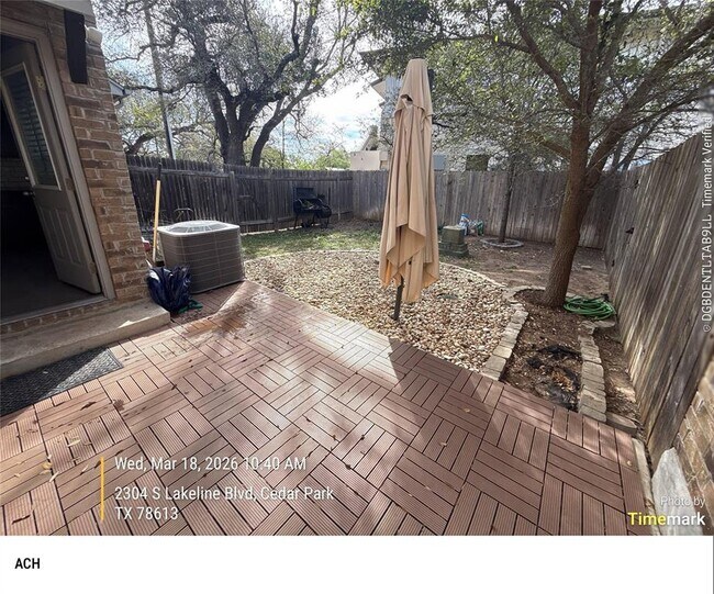 Building Photo - 2304 S Lakeline Blvd