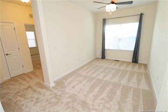 Building Photo - 208 Kylemore Cir