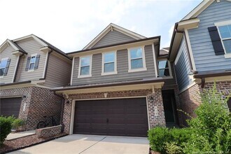 Building Photo - 410 Boscawen Ln