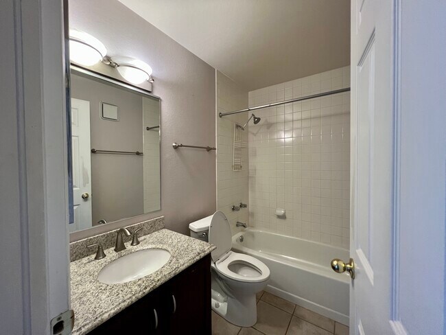 Building Photo - 4670 White Rock Cir