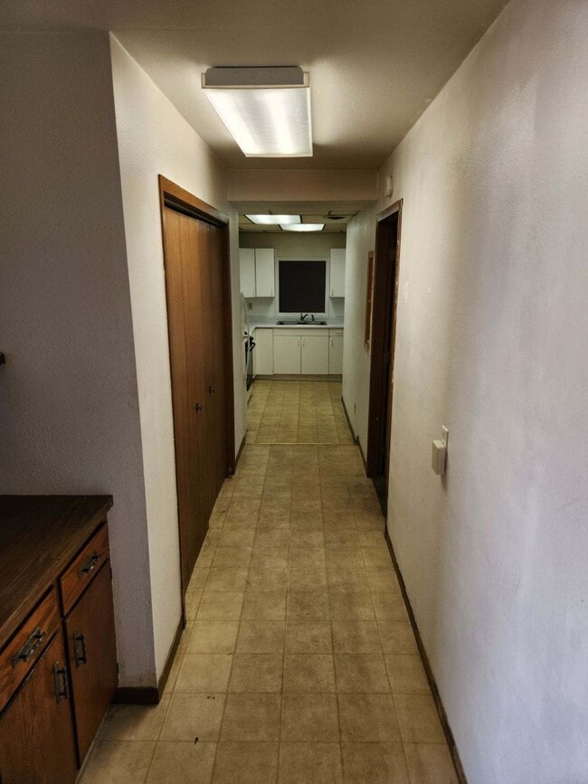 Building Photo - The Dentist Building