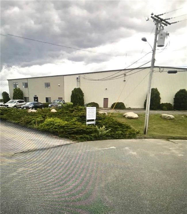 Building Photo - 65 Tom Harvey Rd