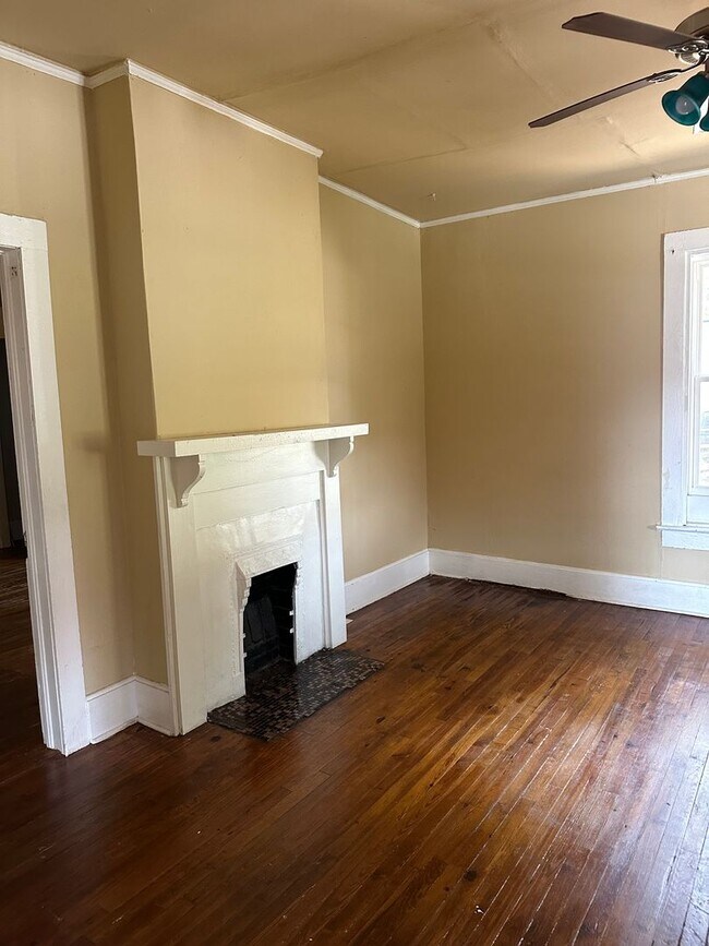 Building Photo - Rent NOW! Charming and spacious historic home in Porterdale Village featuring three bedrooms, two...