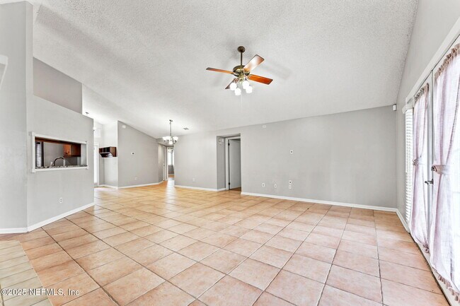 Building Photo - 8379 Chason Rd W