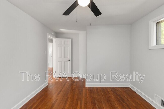 Building Photo - 6220 Debora Dr