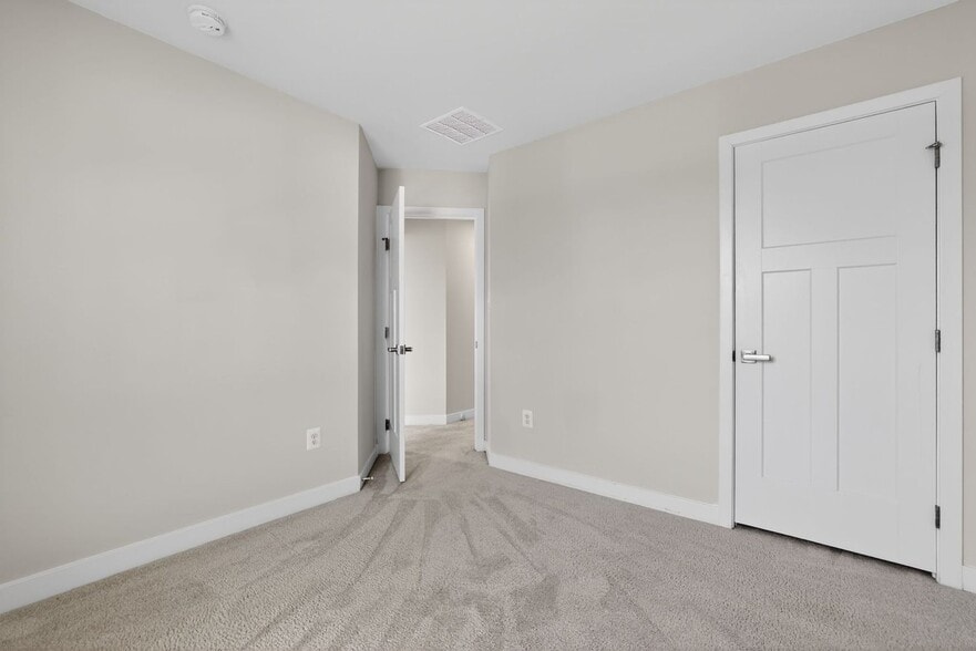 Building Photo - 649 Lewes Landing Rd