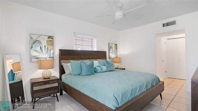 Building Photo - 2716 N Ocean Blvd