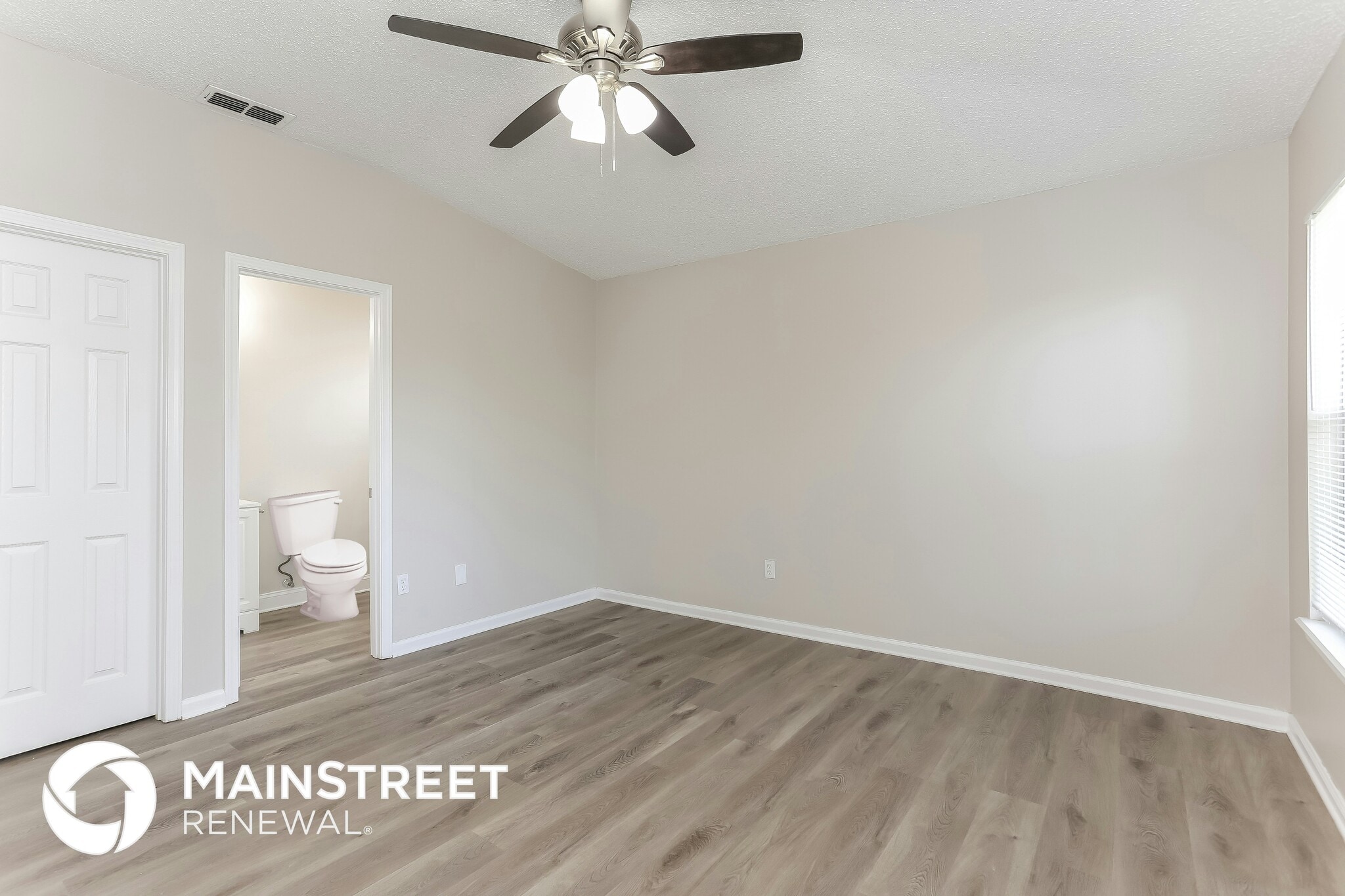 Building Photo - 7253 US Open Blvd