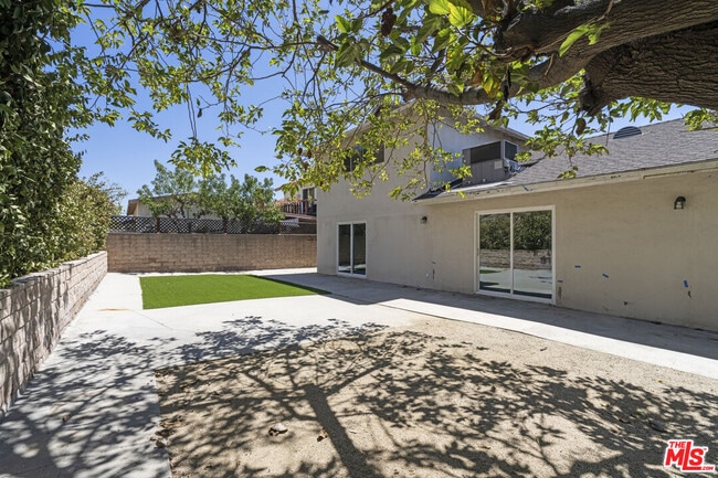 Building Photo - 4513 Wawona St