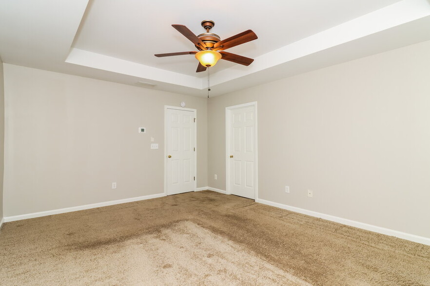 Building Photo - 159 Millstone Glen