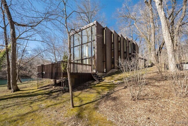 Building Photo - 20 Arrowhead Estates Ln