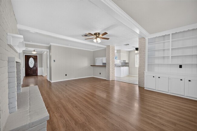 Building Photo - 25515 Stone Mill Ln