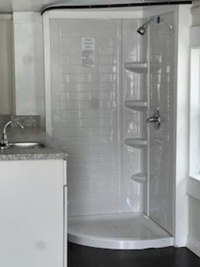 Building Photo - Newly Renovated Rental Home!