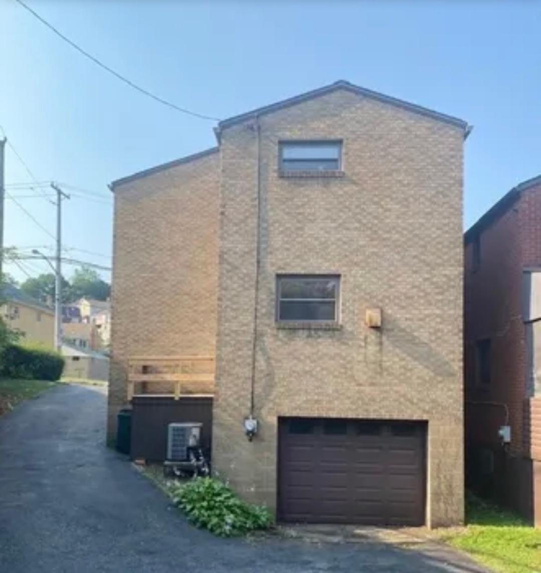 Building Photo - 799 Greenfield Ave