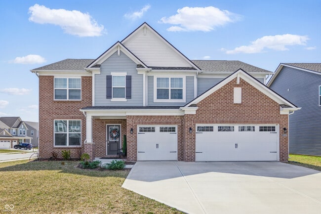 Building Photo - 3999 Kensington Dr