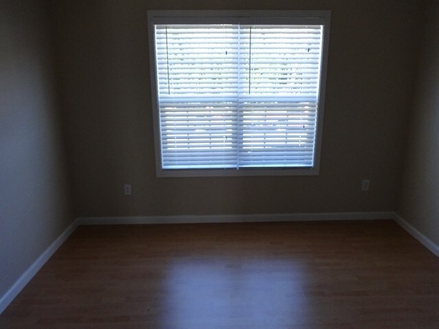 Building Photo - 197 Moreland Cir