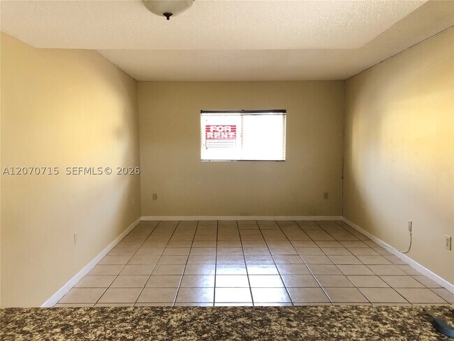 Building Photo - 14902 SW 82nd St