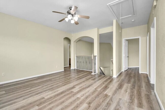 Building Photo - 6315 Bain Dr