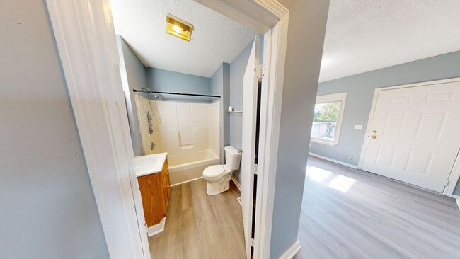 Building Photo - 230 W 3rd St