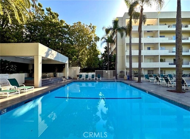 Building Photo - 1131 Alta Loma Rd