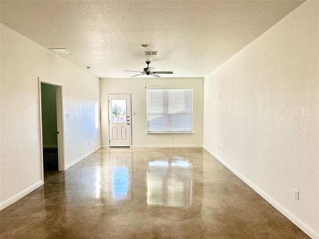 Building Photo - 2913 Quail Rdg Ln
