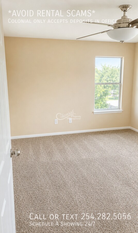 Building Photo - 711 Cattail Cir