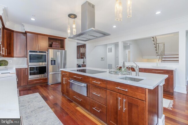 Building Photo - 9715 Singleton Dr