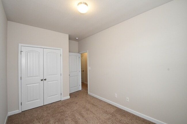 Building Photo - MOVE-IN READY Carolina Forest