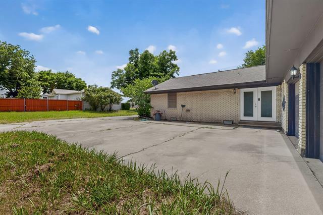 Building Photo - 4330 FM75