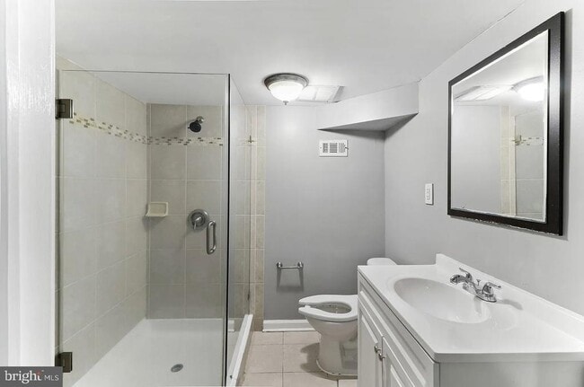 Building Photo - 809 Jefferson St NW