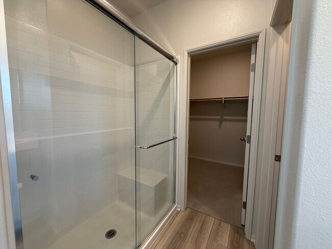 Building Photo - Beautiful 3 Bedroom Condo in West Covina
