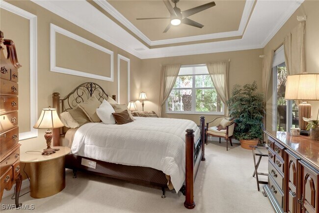Building Photo - 1664 Tarpon Bay Dr S
