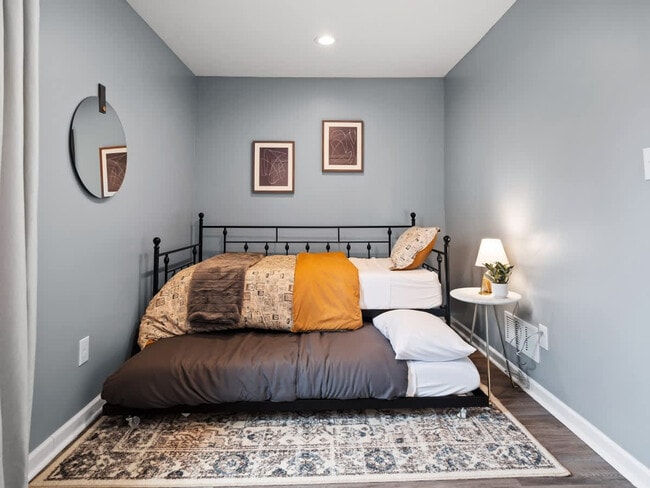 Building Photo - 6110 Lawn Ave