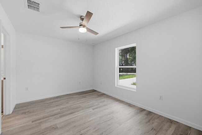 Building Photo - Available Now! New 3/2 Home with Large Backyard and Front Porch