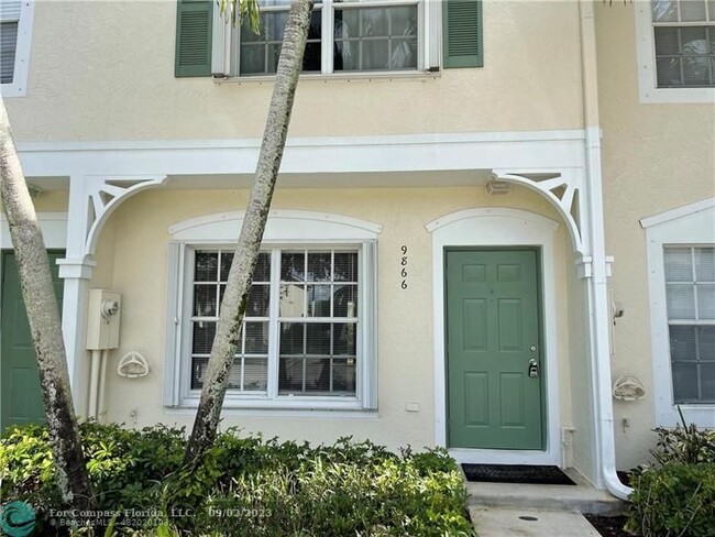 Building Photo - 9866 NW 57th Manor