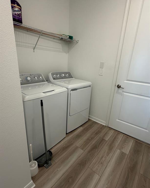 Building Photo - 5726 Gingham Dr